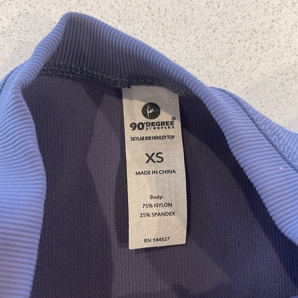 NWT 90 Degree By Reflex Womens Skylar Ribbed Henley & Ribbed Blue Long Sleeve XS - Picture 7 of 8